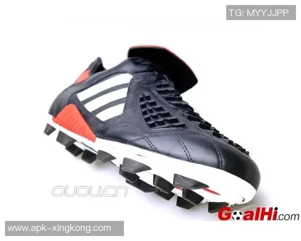 足球鞋热熔膜技术的创新与应用助力运动员提升竞技表现